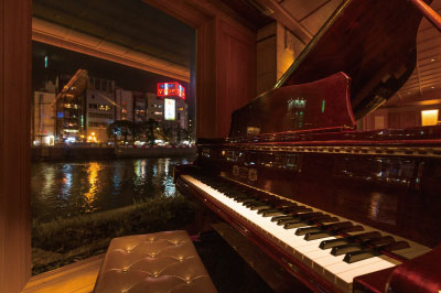 浪漫座 西中洲SALOON